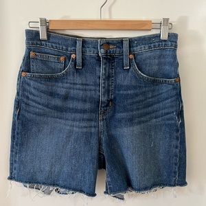 Madewell high rise denim shorts size 26 worn once